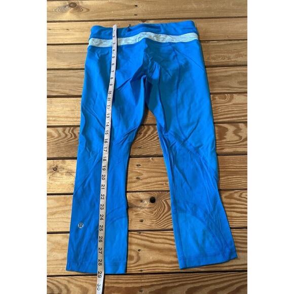 Lululemon Crop Leggings Size 6 Women’s Blue - Picture 4 of 7